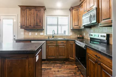 782 S 925 W, Lehi, UT 84043 - Photo 11