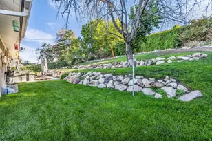 8845 S Capella Way E, Sandy, UT 84093 - Photo 31