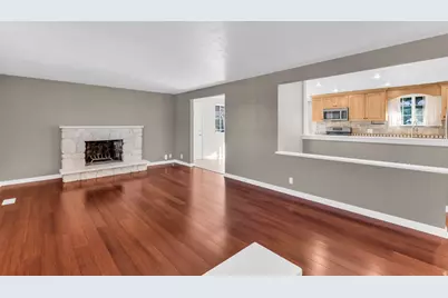 8845 S Capella Way E, Sandy, UT 84093 - Photo 5