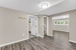 8845 S Capella Way E, Sandy, UT 84093 - Photo 21