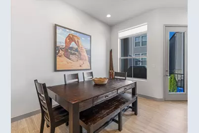 7392 S Canyon Centre Pkwy #2, Cottonwood Heights, UT 84121 - Photo 9