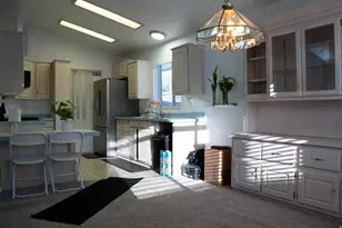 305 E Vagabond Dr S, Murray, UT 84107 - Photo 11