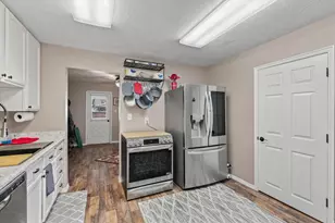 290 W 600 N, Malad City, ID 83252 - Photo 9