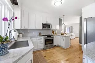 385 E St, Salt Lake City, UT 84103 - Photo 13