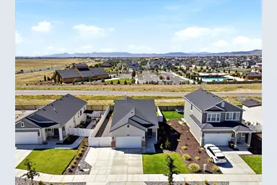 1788 E Duckwater Peak, Eagle Mountain, UT 84005 - Photo 31