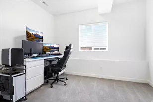 1788 E Duckwater Peak, Eagle Mountain, UT 84005 - Photo 19