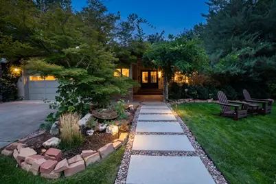 3620 E Jonathan Dr S, Cottonwood Heights, UT 84121 - Photo 1