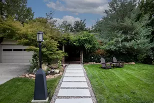 3620 E Jonathan Dr S, Cottonwood Heights, UT 84121 - Photo 5