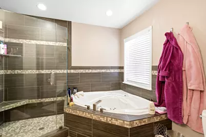 5945 S 1050 E, South Ogden, UT 84405 - Photo 19