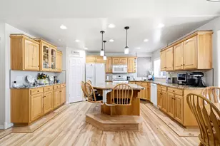 5945 S 1050 E, South Ogden, UT 84405 - Photo 13