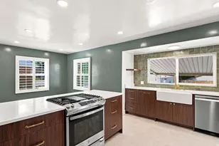 2732 S Grandview Cir E, Salt Lake City, UT 84106 - Photo 11