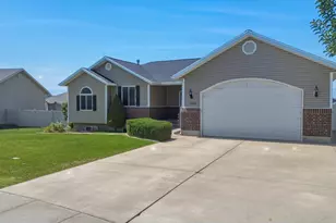443 Meadow Ln, Providence, UT 84332 - Photo 45