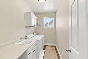 443 Meadow Ln, Providence, UT 84332 - Photo 41