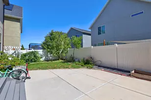 498 S Pegusus Way, Saratoga Springs, UT 84045 - Photo 29