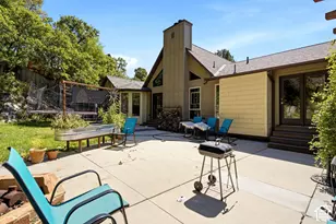2762 E 6425 S, Uintah, UT 84403 - Photo 39