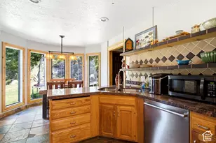 2762 E 6425 S, Uintah, UT 84403 - Photo 15
