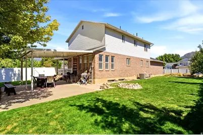 1787 E 7775 S, South Weber, UT 84405 - Photo 15