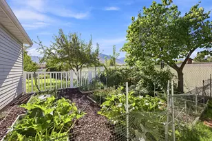 733 Arrow St, Tooele, UT 84074 - Photo 23