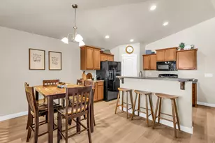 6571 S Azimuth Ct, West Valley, UT 84081 - Photo 9