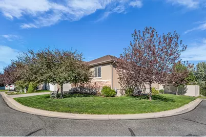 6571 S Azimuth Ct, West Valley, UT 84081 - Photo 3