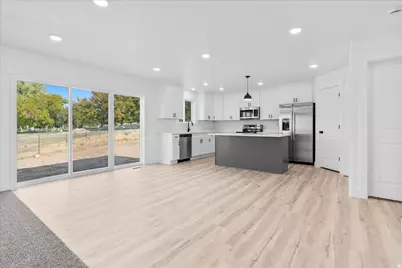 1048 N 580 E, Nephi, UT 84648 - Photo 11