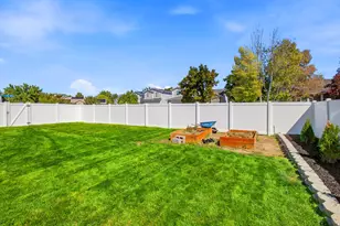 2589 W 1475 N, Layton, UT 84041 - Photo 35