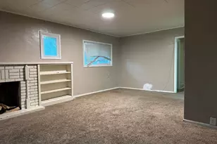 574 E 32nd S, Ogden, UT 84403 - Photo 5