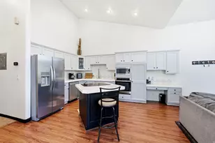 1140 E Parkway Ave, Salt Lake City, UT 84106 - Photo 7
