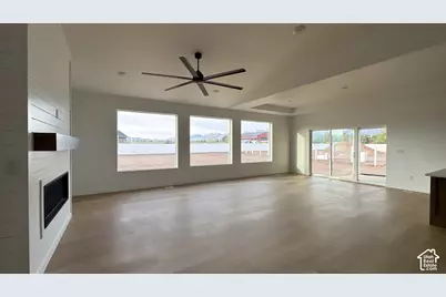 564 E Matthews Cir #129, Grantsville, UT 84029 - Photo 13