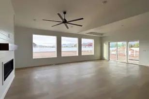 564 E Matthews Cir, Grantsville, UT 84029 - Photo 13