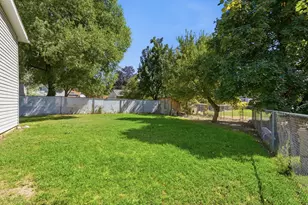 111 W 400 S, Kaysville, UT 84037 - Photo 19