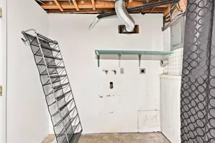 111 W 400 S, Kaysville, UT 84037 - Photo 17