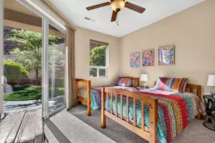 1007 N Sunset Dr W, Washington, UT 84780 - Photo 29