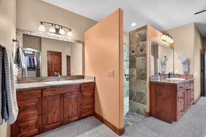 1007 N Sunset Dr W, Washington, UT 84780 - Photo 21