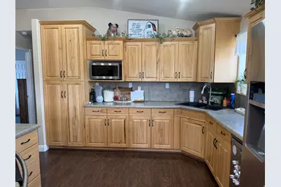715 S Hillcrest Loop, Malad City, ID 83252 - Photo 7