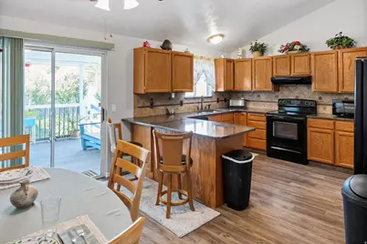 6752 S Cyclamen Dr, West Jordan, UT 84081 - Photo 7