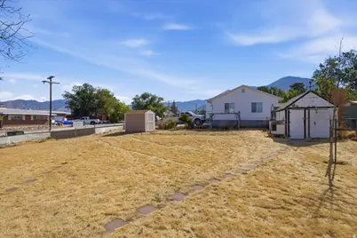 105 S 5th St E, Tooele, UT 84074 - Photo 15