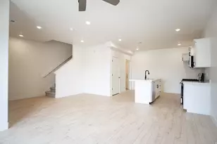 528 W 1875 N, Harrisville, UT 84404 - Photo 3