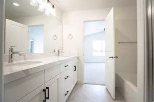 528 W 1875 N, Harrisville, UT 84404 - Photo 11