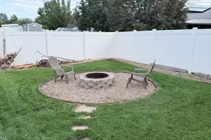 4049 S 6820 W, West Valley, UT 84128 - Photo 31