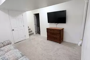 4049 S 6820 W, West Valley, UT 84128 - Photo 25