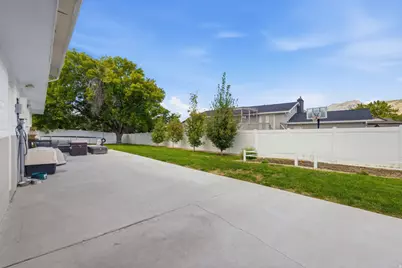 29 E 1700 N, Orem, UT 84057 - Photo 37