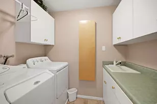 4188 S 2400 W, Roy, UT 84067 - Photo 9