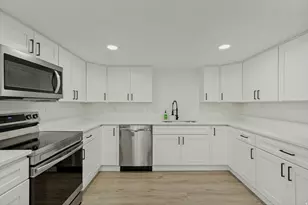 2120 E 11270 S, Sandy, UT 84092 - Photo 41