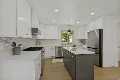 2120 E 11270 S, Sandy, UT 84092 - Photo 13