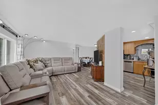 682 W 2300 N, Harrisville, UT 84414 - Photo 3