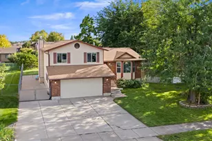 1005 W 550 S, Layton, UT 84041 - Photo 1