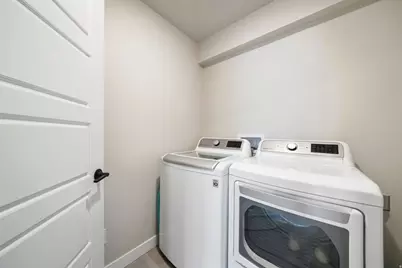 163 E Hamilton Row, Saratoga Springs, UT 84045 - Photo 13