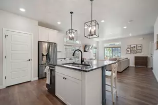 163 E Hamilton Row, Saratoga Springs, UT 84045 - Photo 7