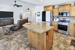 2797 W 2125 N, Plain City, UT 84404 - Photo 11